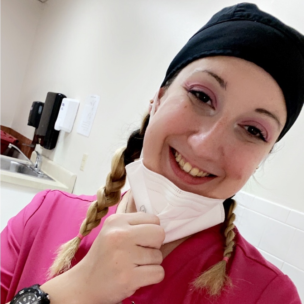 Meet your Posher, Jenna